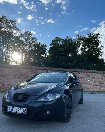 świętokrzyskie Seat Leon cena 18900 przebieg: 277000, rok produkcji 2005 z Jędrzejów